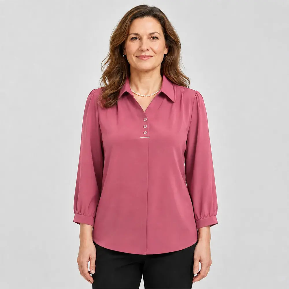 Elegantní košile s límečkem polo z měkkého, prodyšného materiálu.