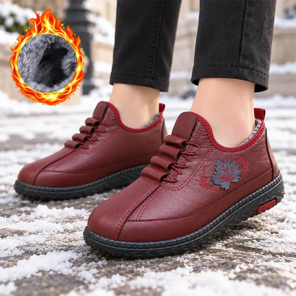 🔥50% SLEVA【35–41】❄️🍁 Zimní dámské boty s motivem javorového listu, zateplené vnitřní srstí, protiskluzová podrážka, lehké teplé boty pro maminky a seniorky